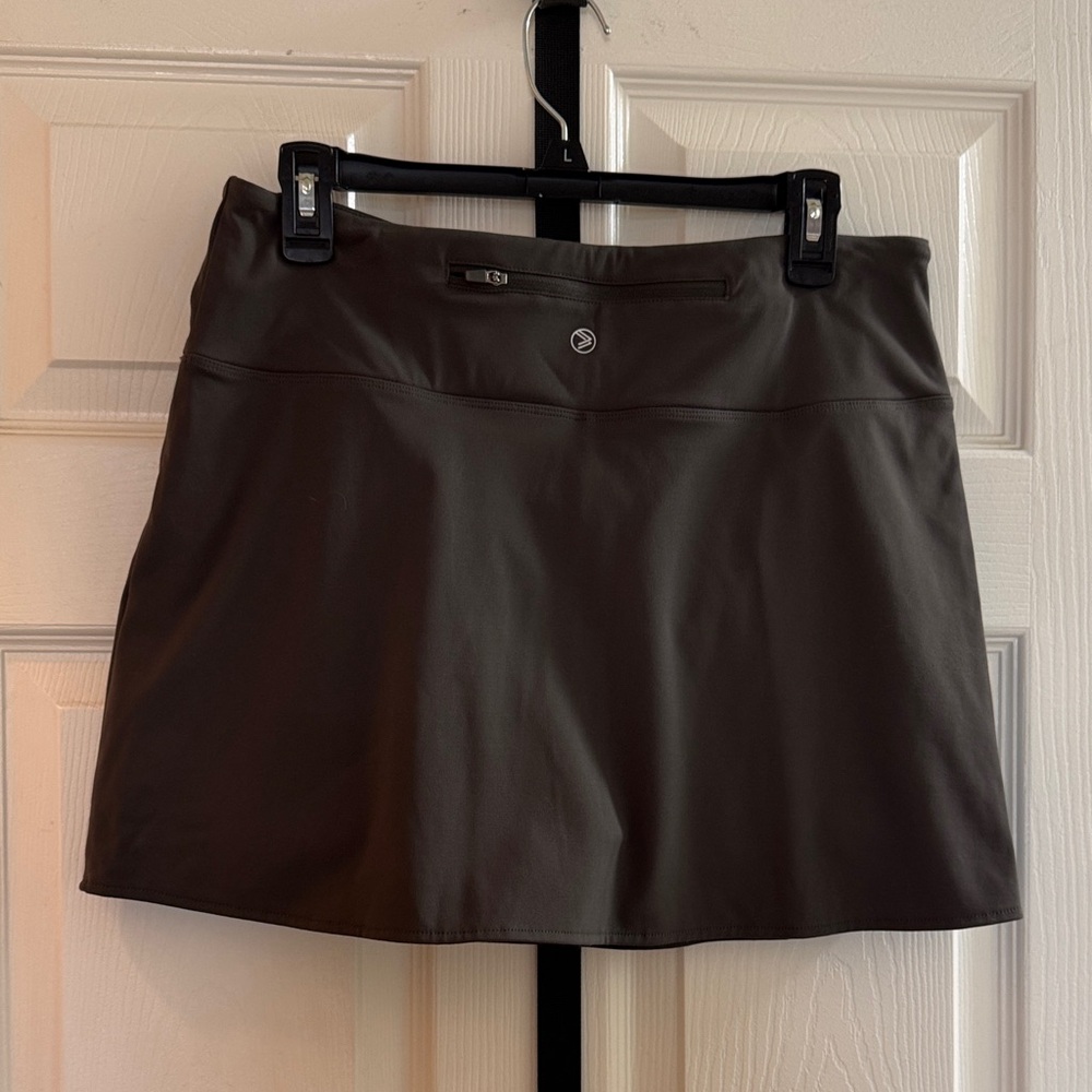 Savvi, Large, Dark Gray Tennis Skort - Picture 2 of 5